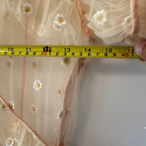 Doen Zelda Sheer Floral Maxi Dress in Faded Peach - Size XS - Picture 12 of 14